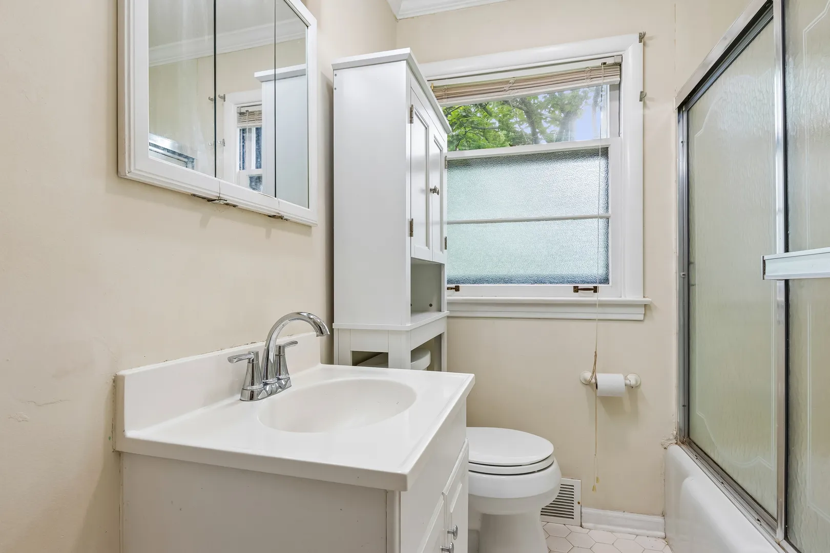 226 Latrobe Ave, ,  60093, USA 60093-Northfield-IL