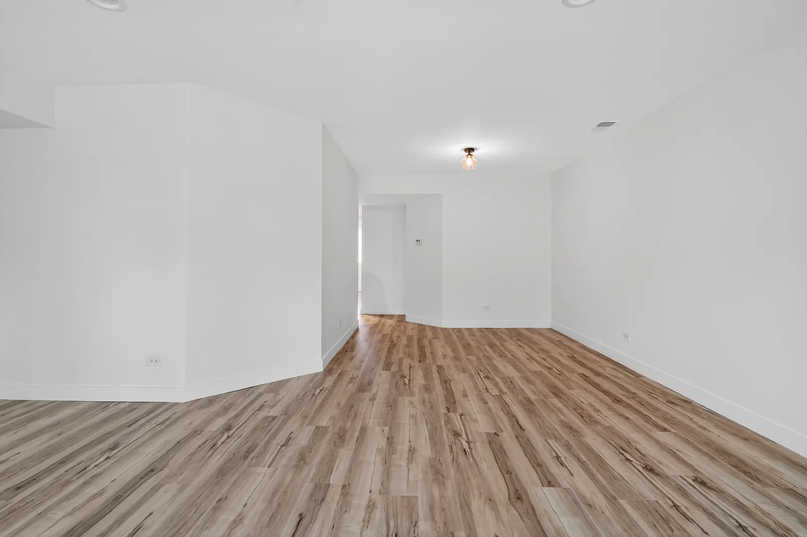 684 Quincy Bridge Ln, ,  60025, USA 60025-Glenview-IL