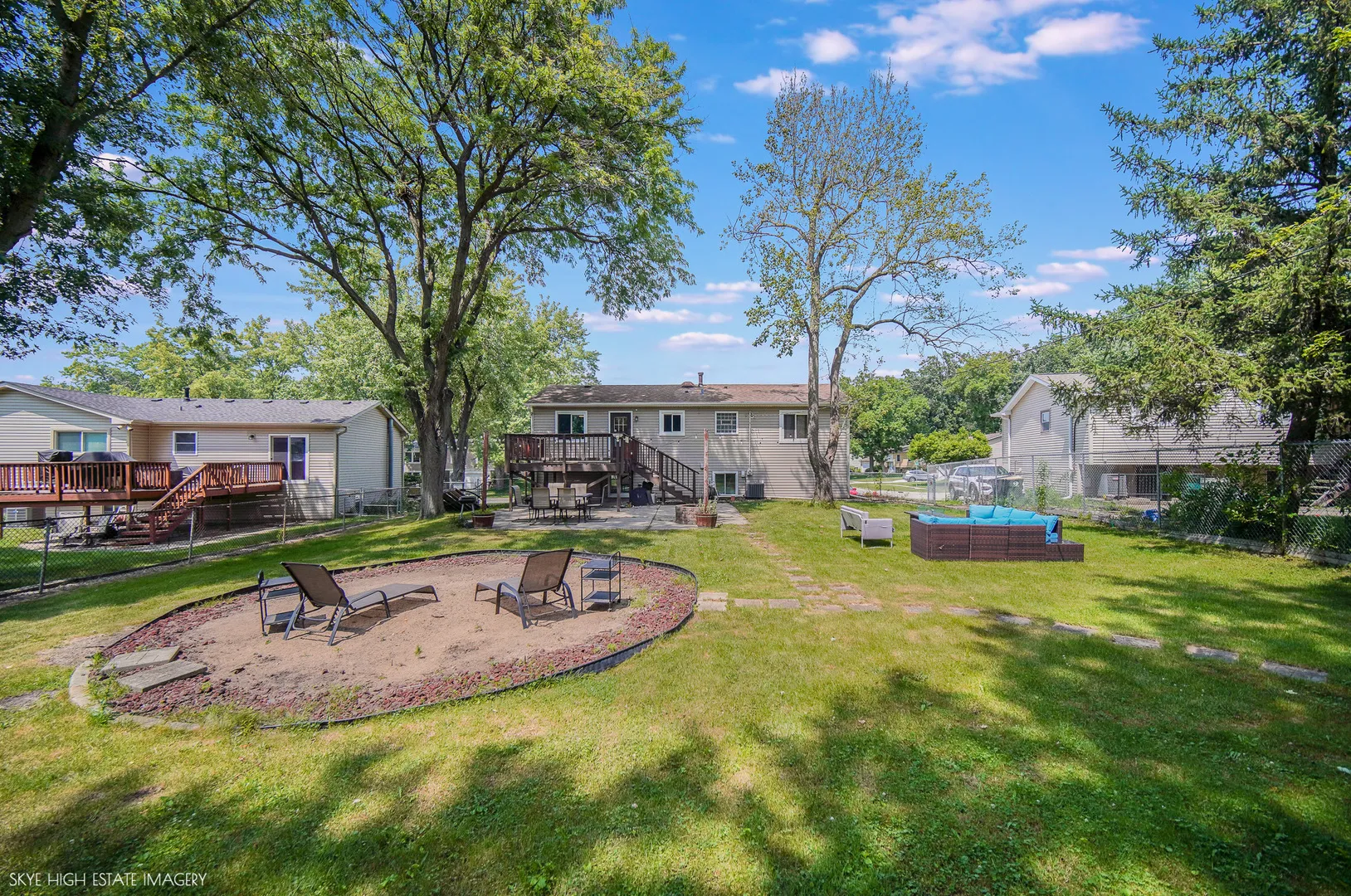 2905 Edgewood Pkwy, ,  60517, USA 60517-Woodridge-IL