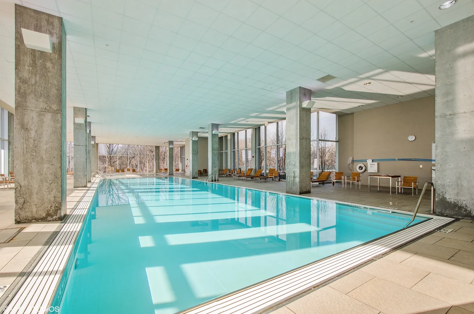 9725 Woods Dr, ,  60077, USA 60077-Skokie-IL