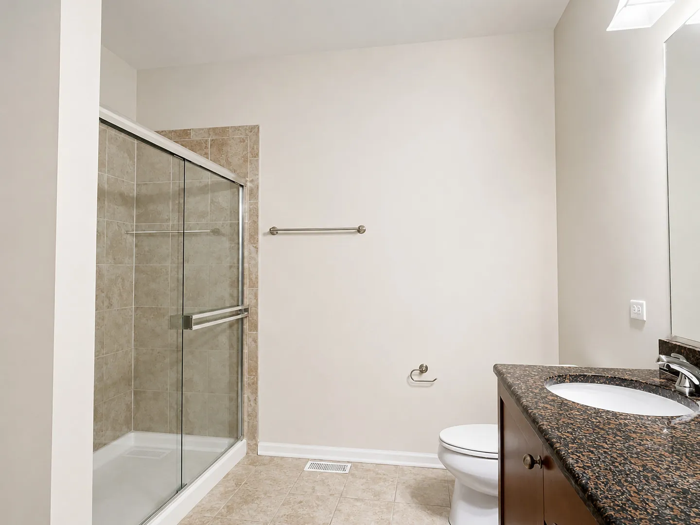 2018 Shermer Rd, ,  60026, USA 60026-Glenview-IL