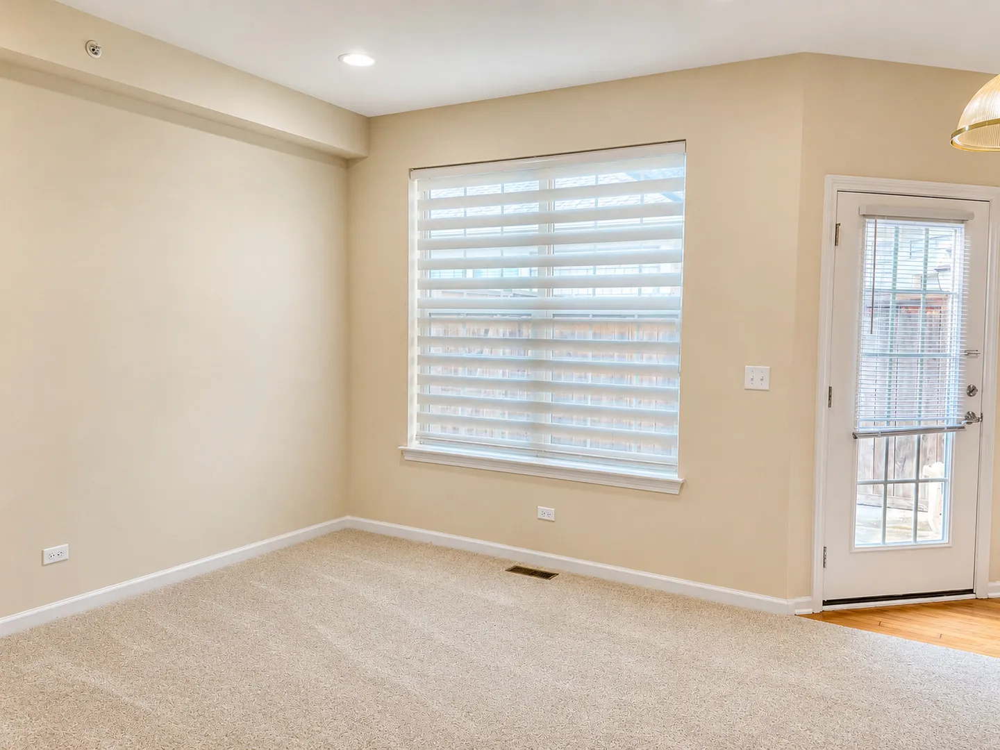 2018 Shermer Rd, ,  60026, USA 60026-Glenview-IL