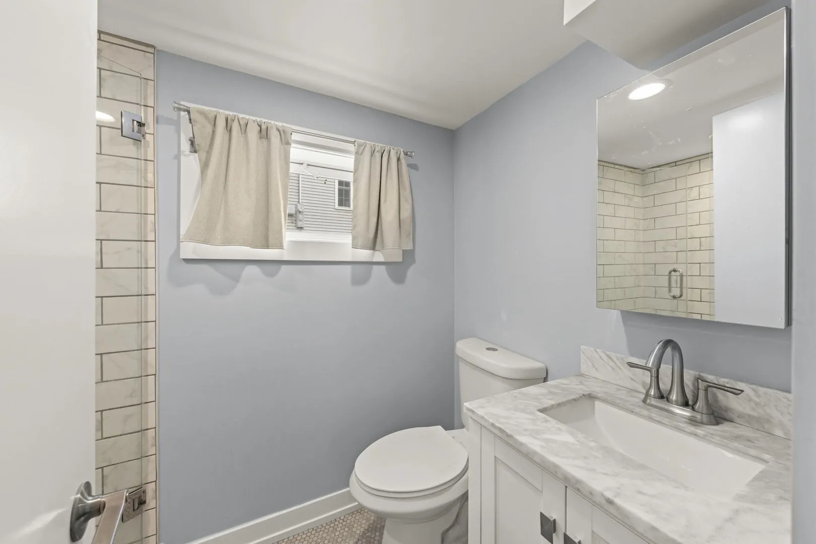 118 N President St, ,  60187, USA 60187-Wheaton-IL