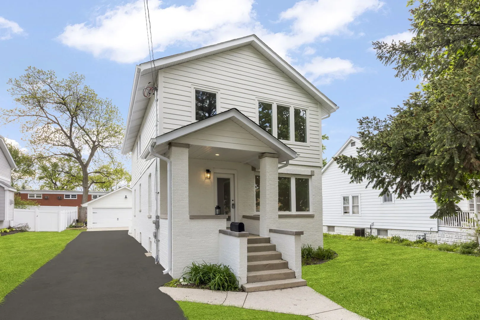 118 N President St, ,  60187, USA 60187-Wheaton-IL