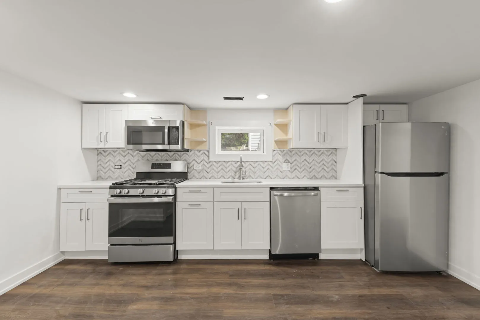 118 N President St, ,  60187, USA 60187-Wheaton-IL