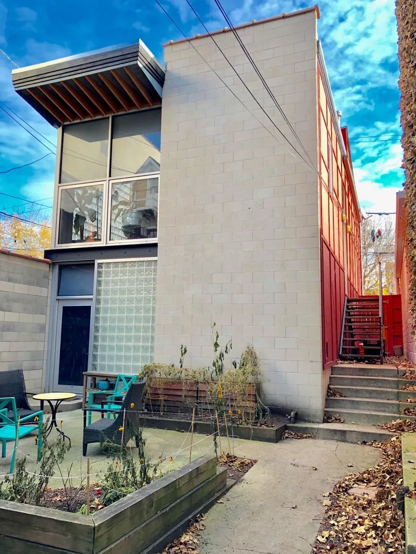 1933 N Damen Ave, , 60647, USA 60647-Chicago-IL