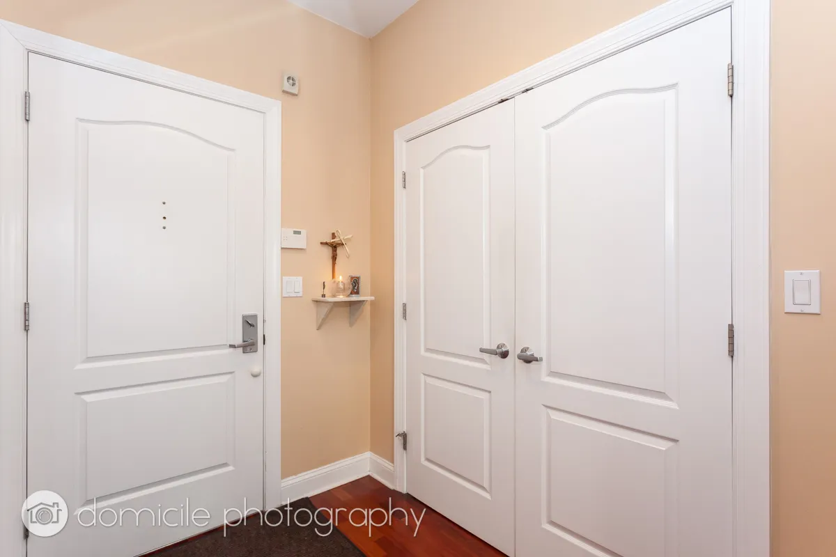 4953 Oakton St, ,  60077, USA 60077-Skokie-IL