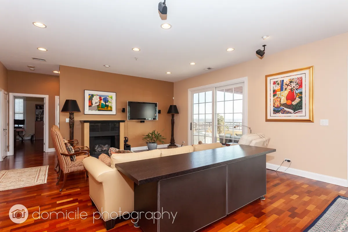 4953 Oakton St, ,  60077, USA 60077-Skokie-IL