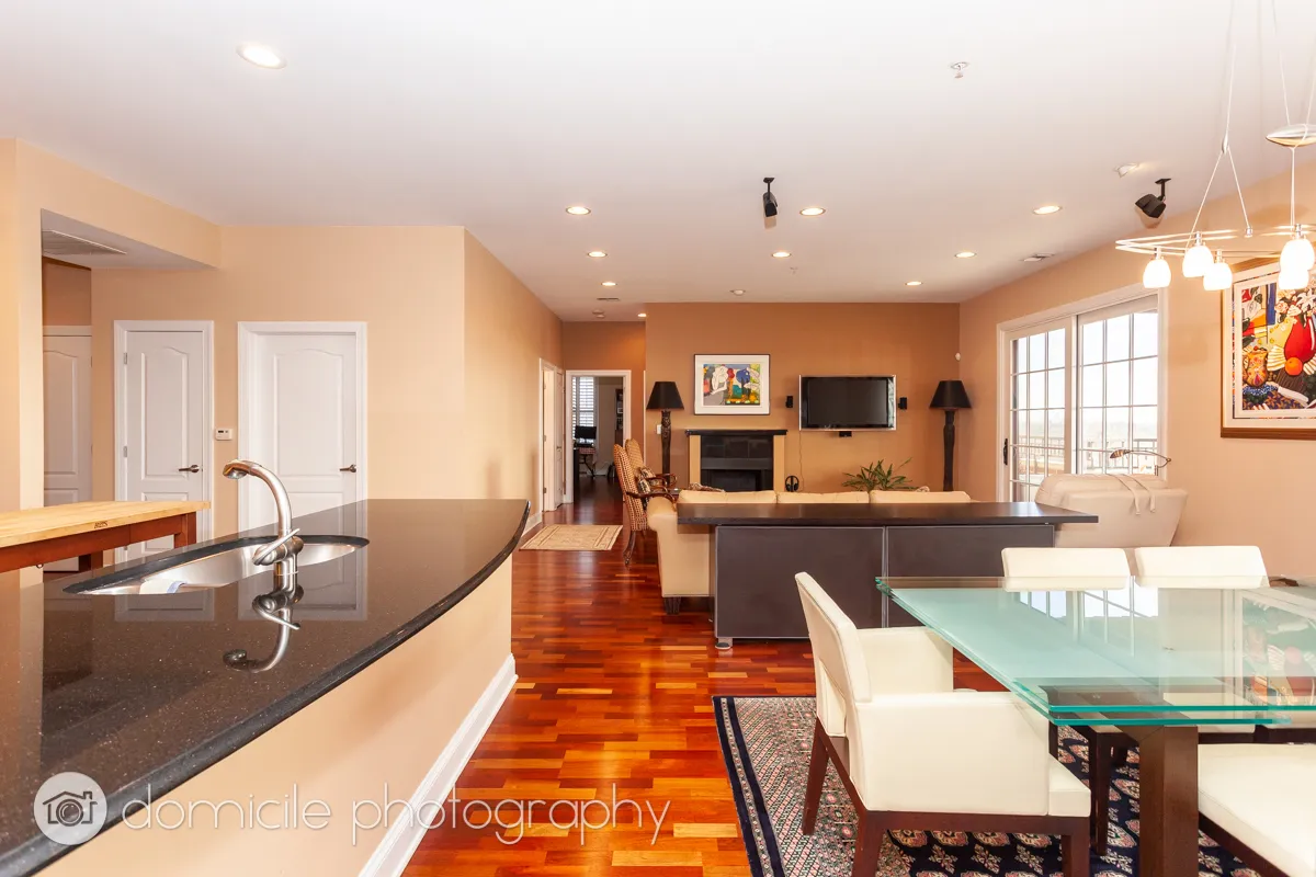 4953 Oakton St, ,  60077, USA 60077-Skokie-IL