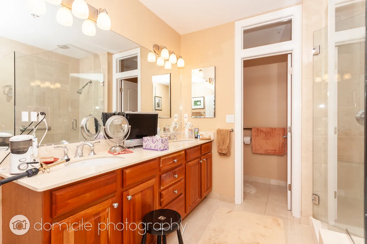 4953 Oakton St, ,  60077, USA 60077-Skokie-IL