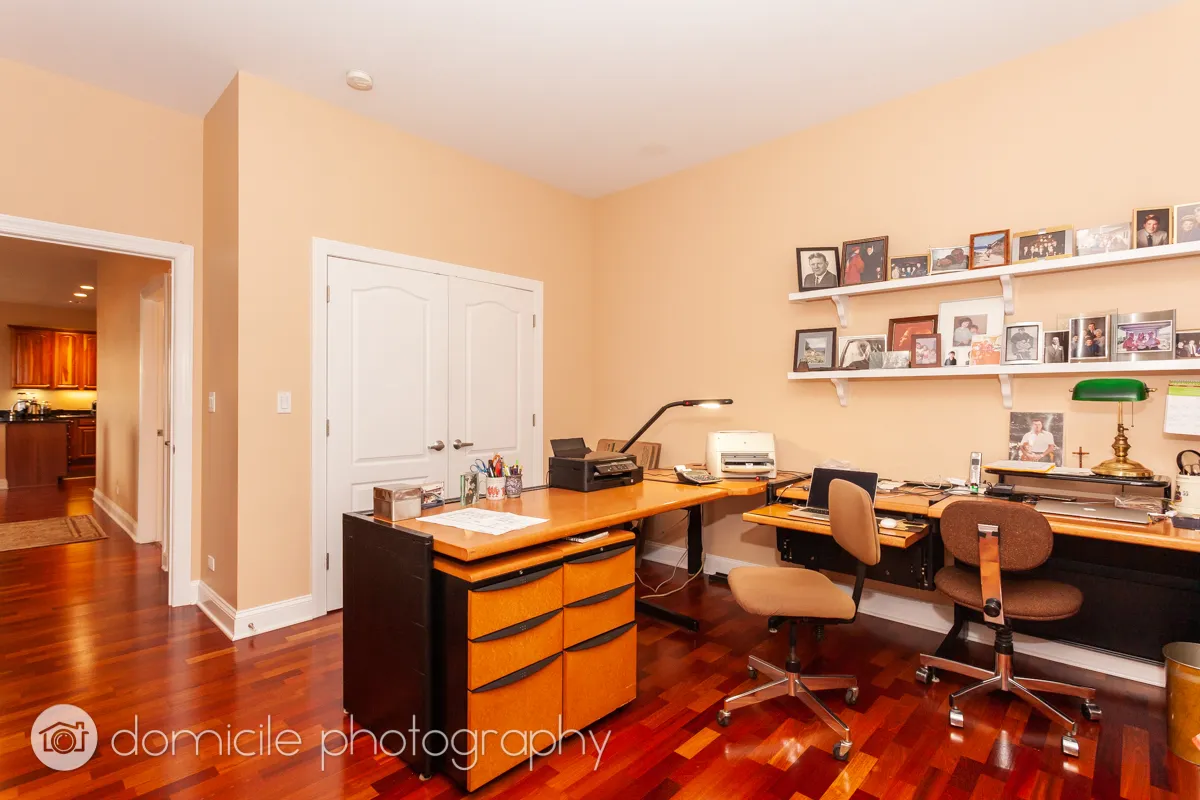 4953 Oakton St, ,  60077, USA 60077-Skokie-IL