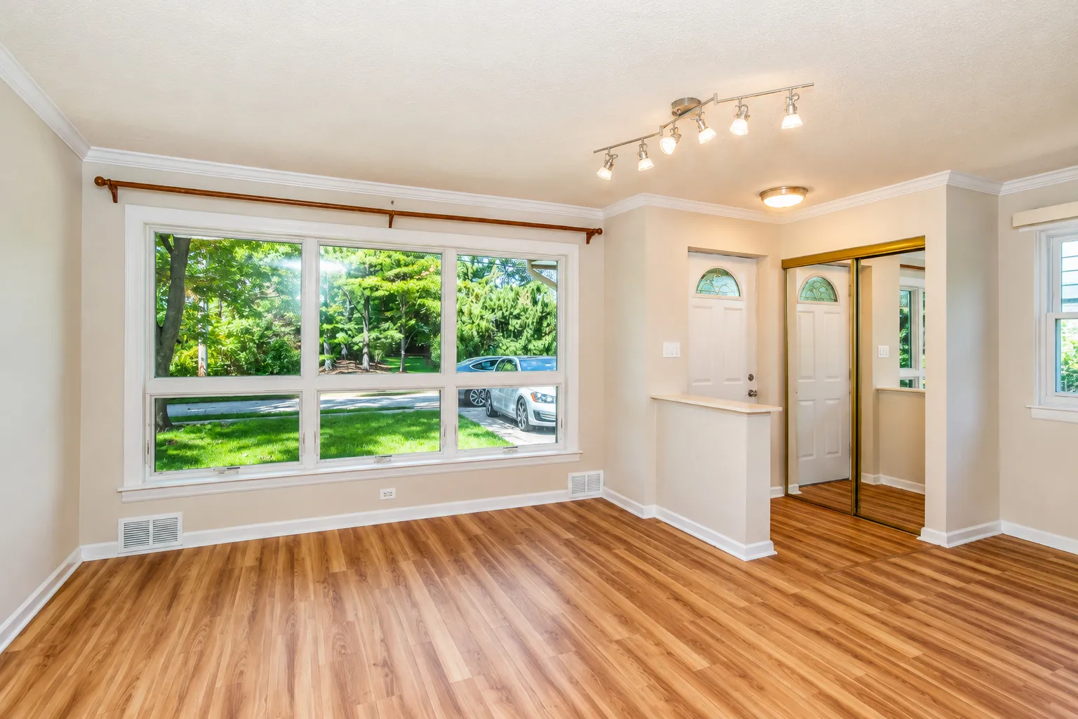 1305 1st St, , 60062, USA 60062-Northbrook-IL