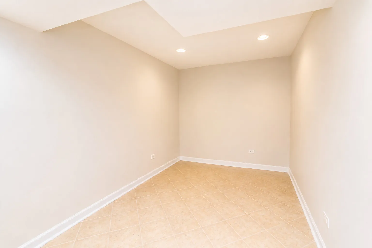 1305 1st St, , 60062, USA 60062-Northbrook-IL