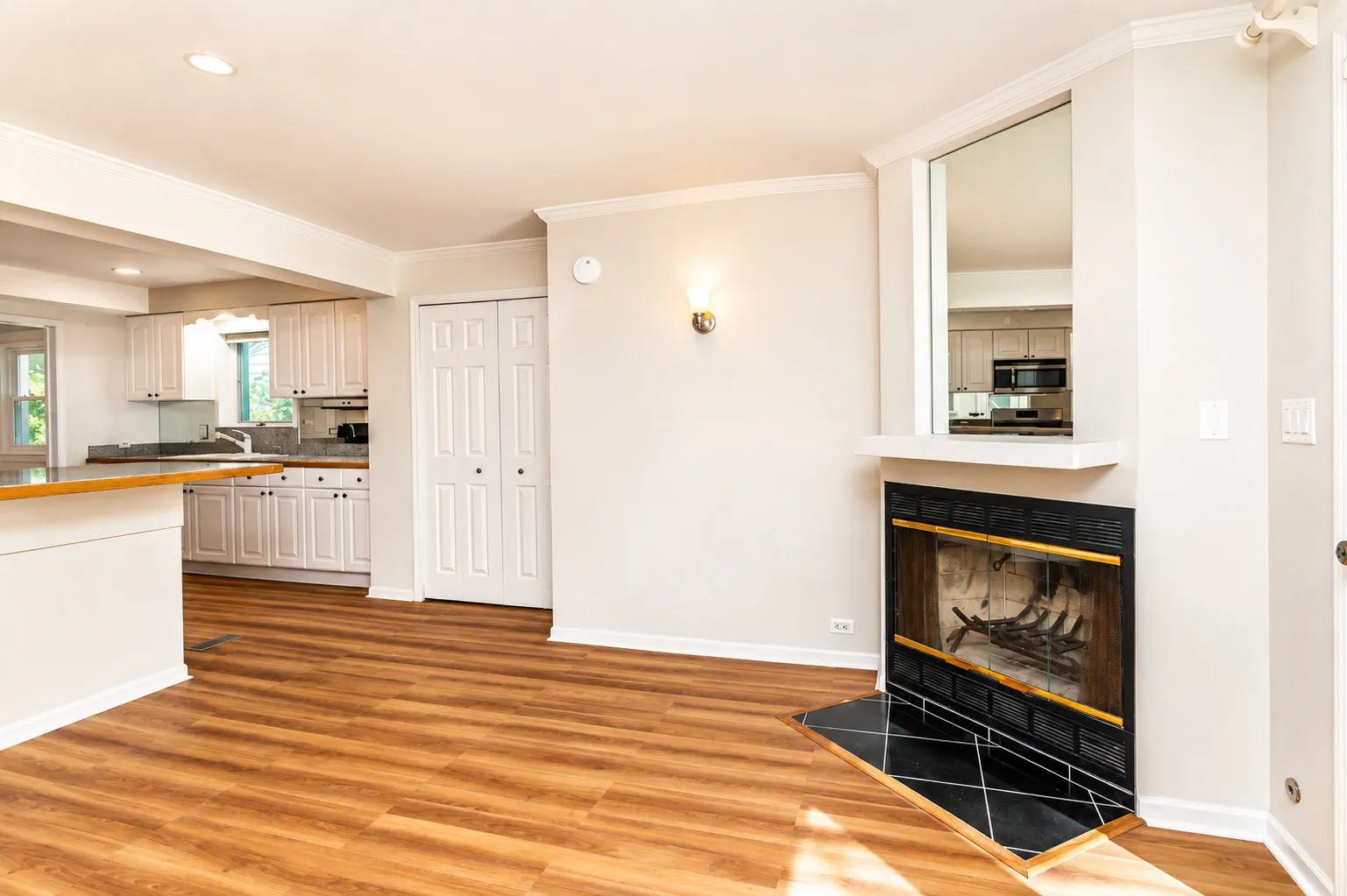 1305 1st St, , 60062, USA 60062-Northbrook-IL