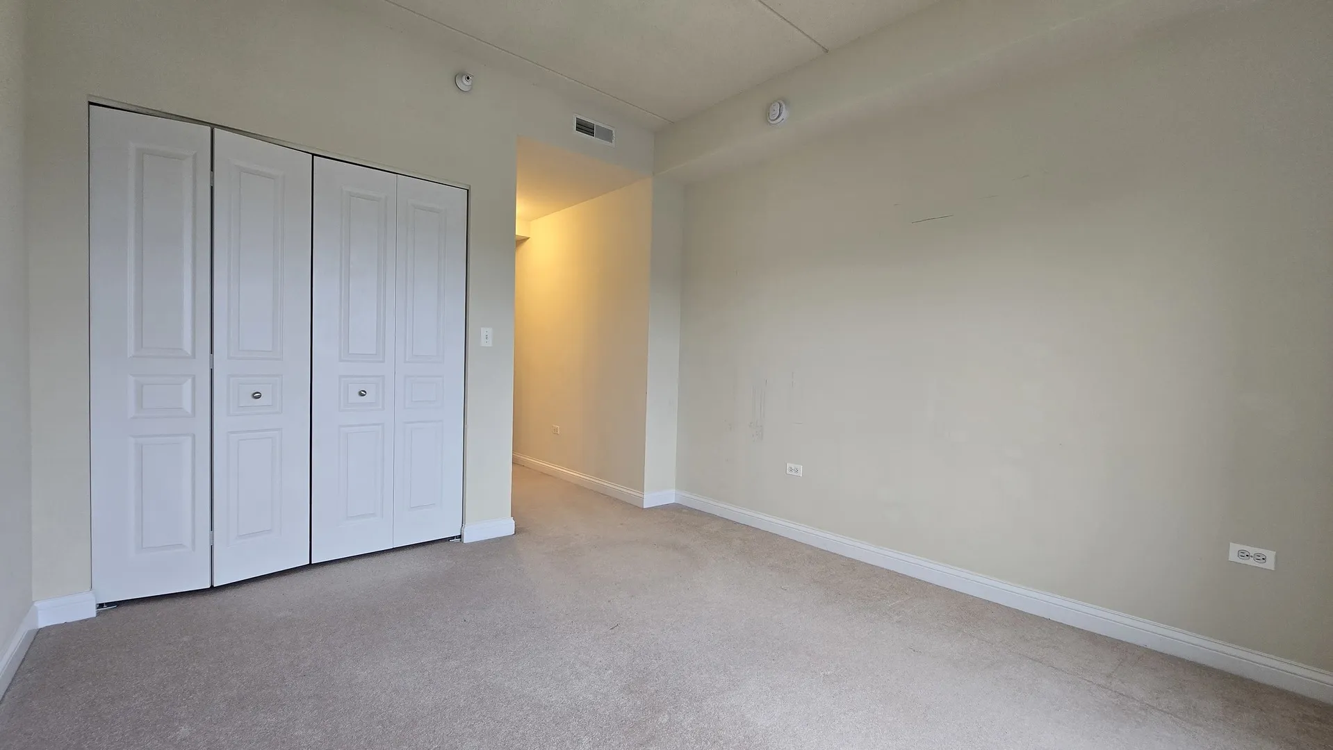 101 Pointe Dr, , 60062, USA 60062-Northbrook-IL