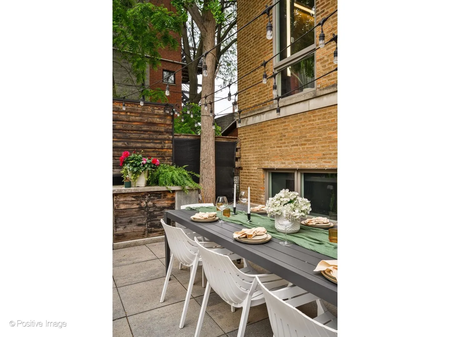 1019 N Wolcott Ave, ,  60622, USA 60622-Chicago-IL
