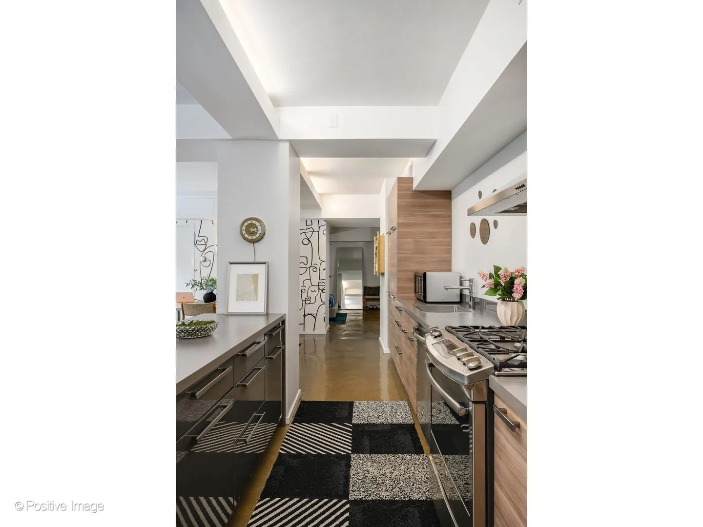 1019 N Wolcott Ave, ,  60622, USA 60622-Chicago-IL