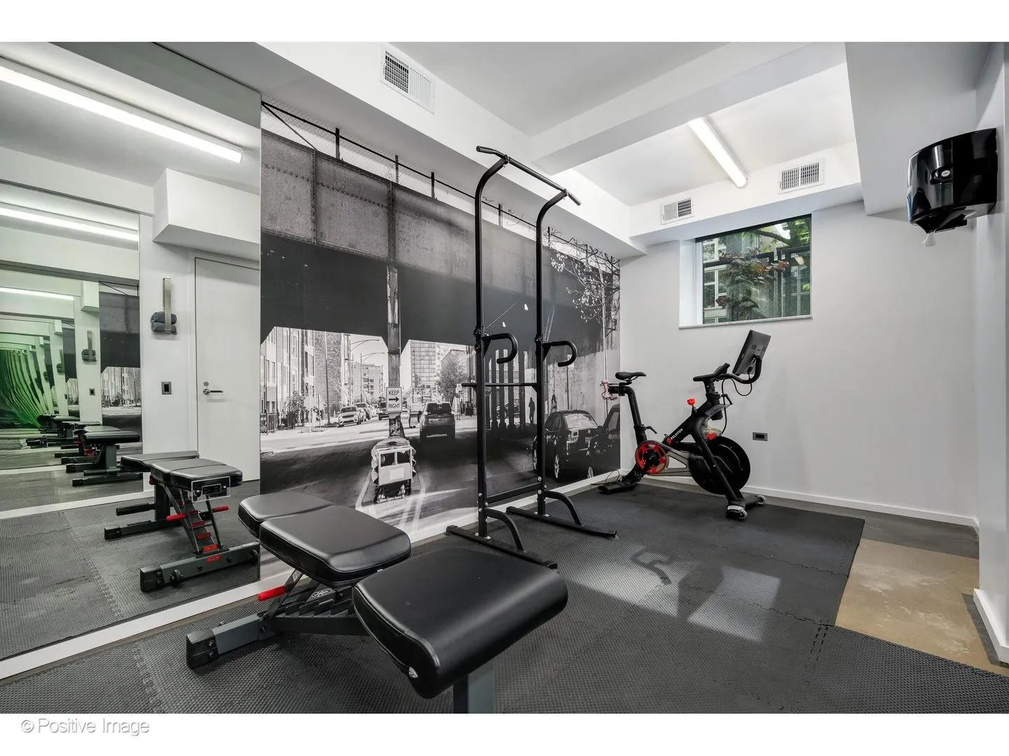 1019 N Wolcott Ave, ,  60622, USA 60622-Chicago-IL