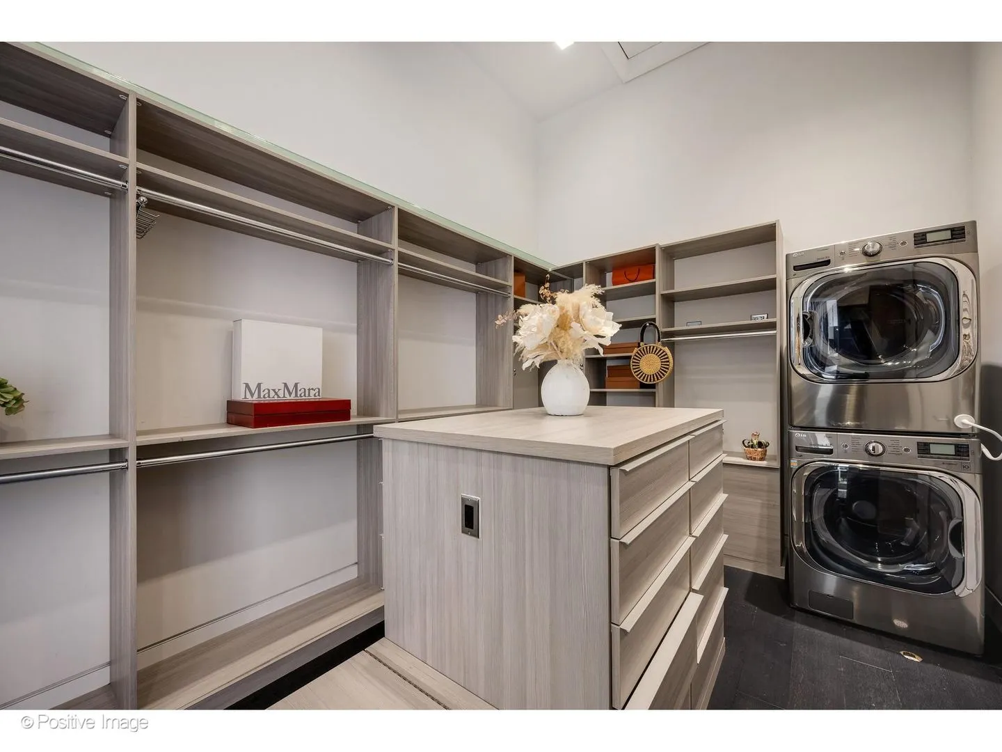 1019 N Wolcott Ave, ,  60622, USA 60622-Chicago-IL