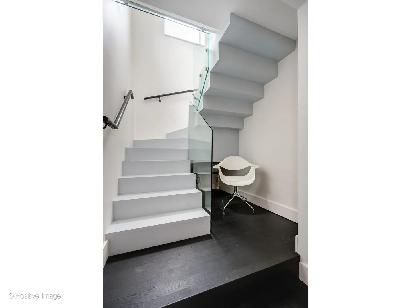 1019 N Wolcott Ave, ,  60622, USA 60622-Chicago-IL