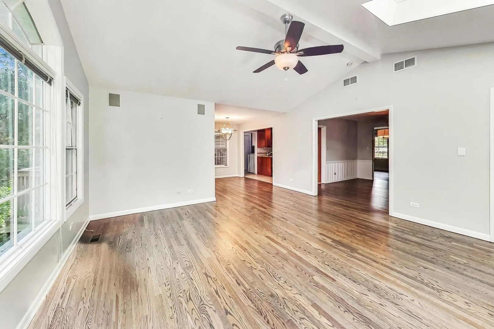 125 N Prospect Ave, ,  60514, USA 60514-Clarendon Hills-IL