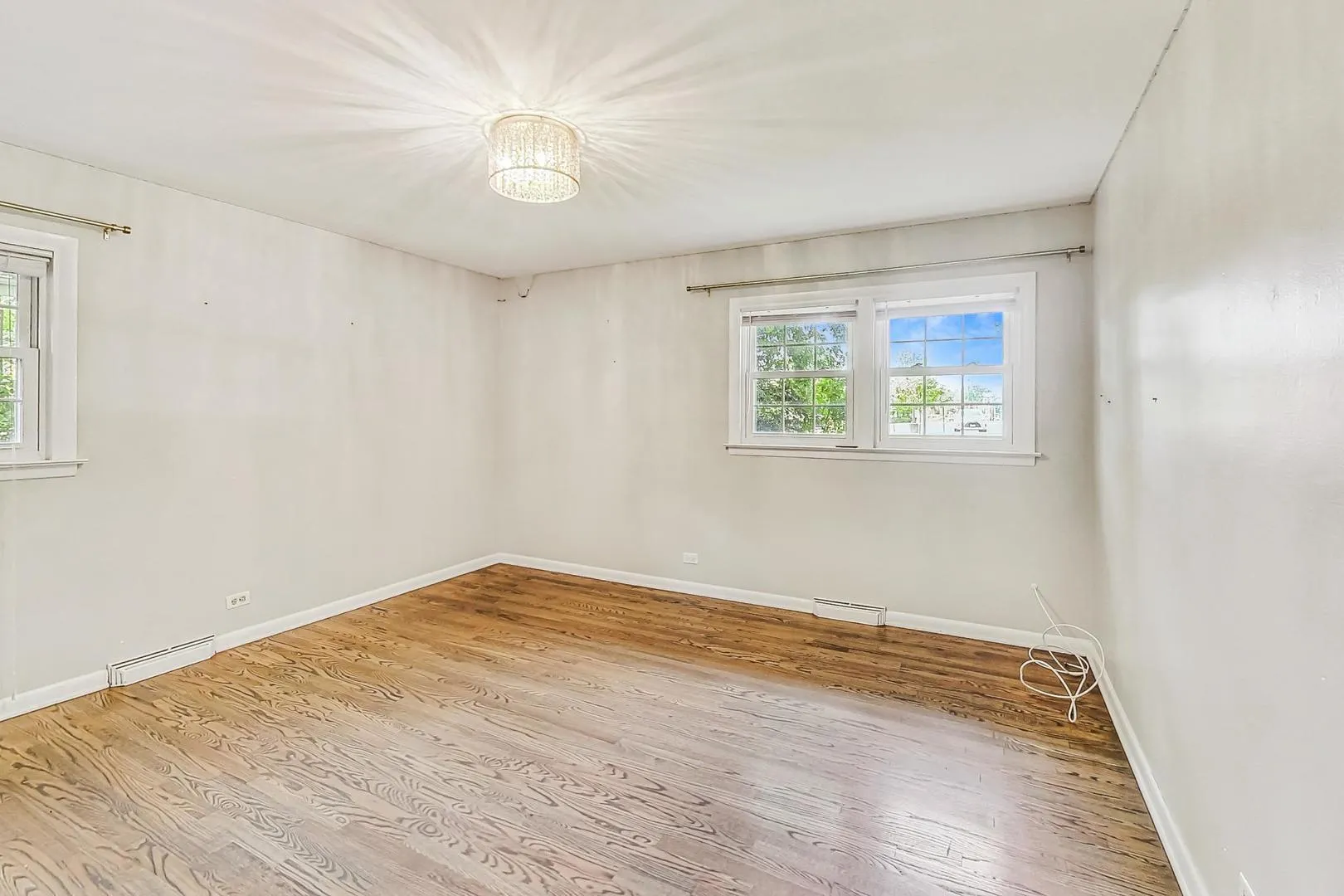 125 N Prospect Ave, ,  60514, USA 60514-Clarendon Hills-IL