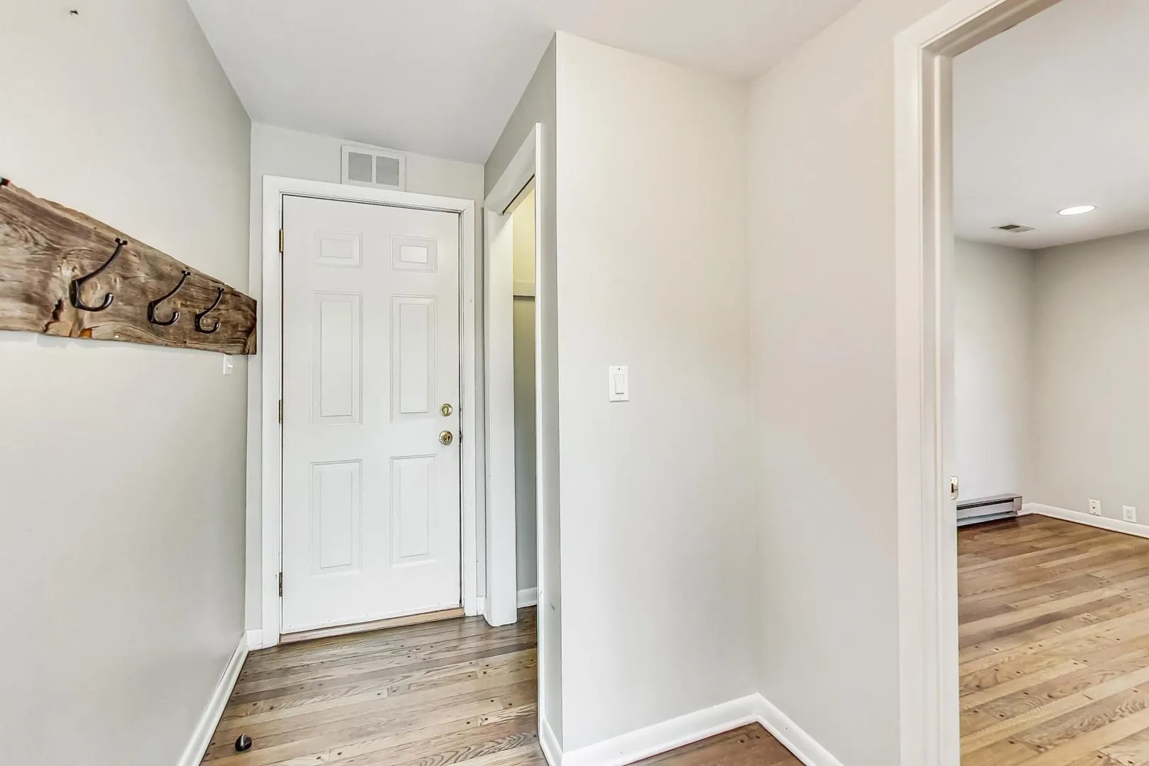 125 N Prospect Ave, ,  60514, USA 60514-Clarendon Hills-IL