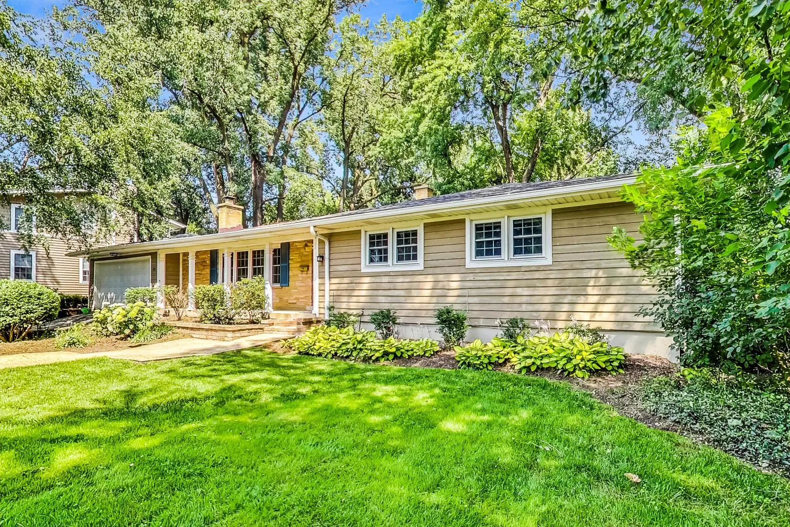 125 N Prospect Ave, , 60514, USA 60514-Clarendon Hills-IL