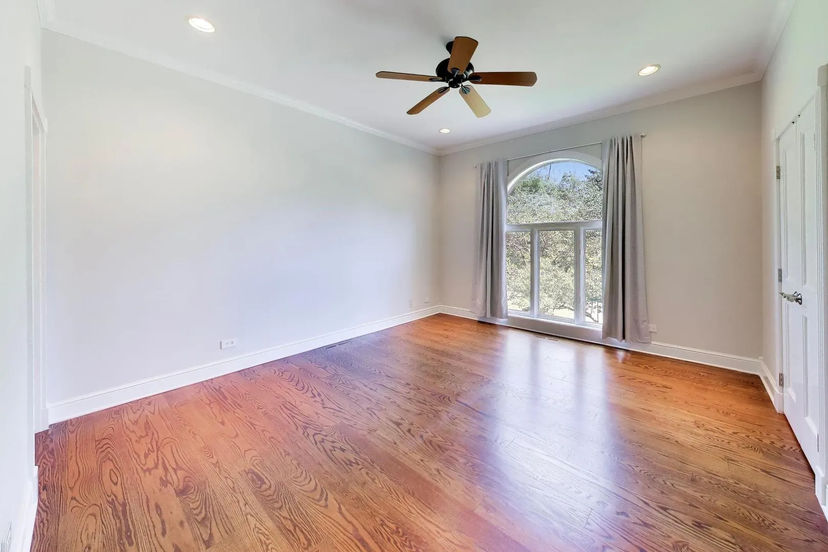 148 N Ahwahnee Rd, , 60045, USA 60045-Lake Forest-IL