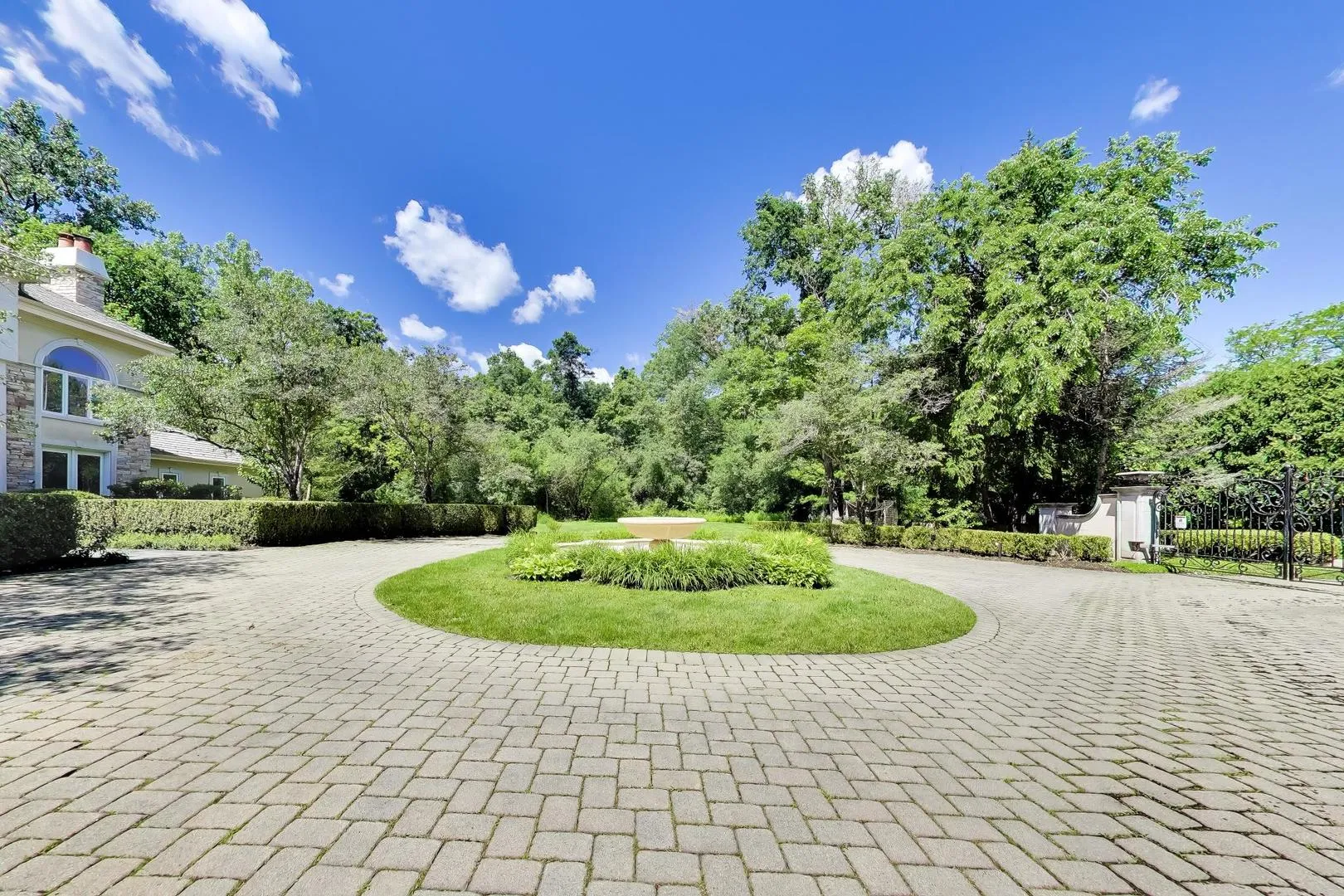 148 N Ahwahnee Rd, , 60045, USA 60045-Lake Forest-IL