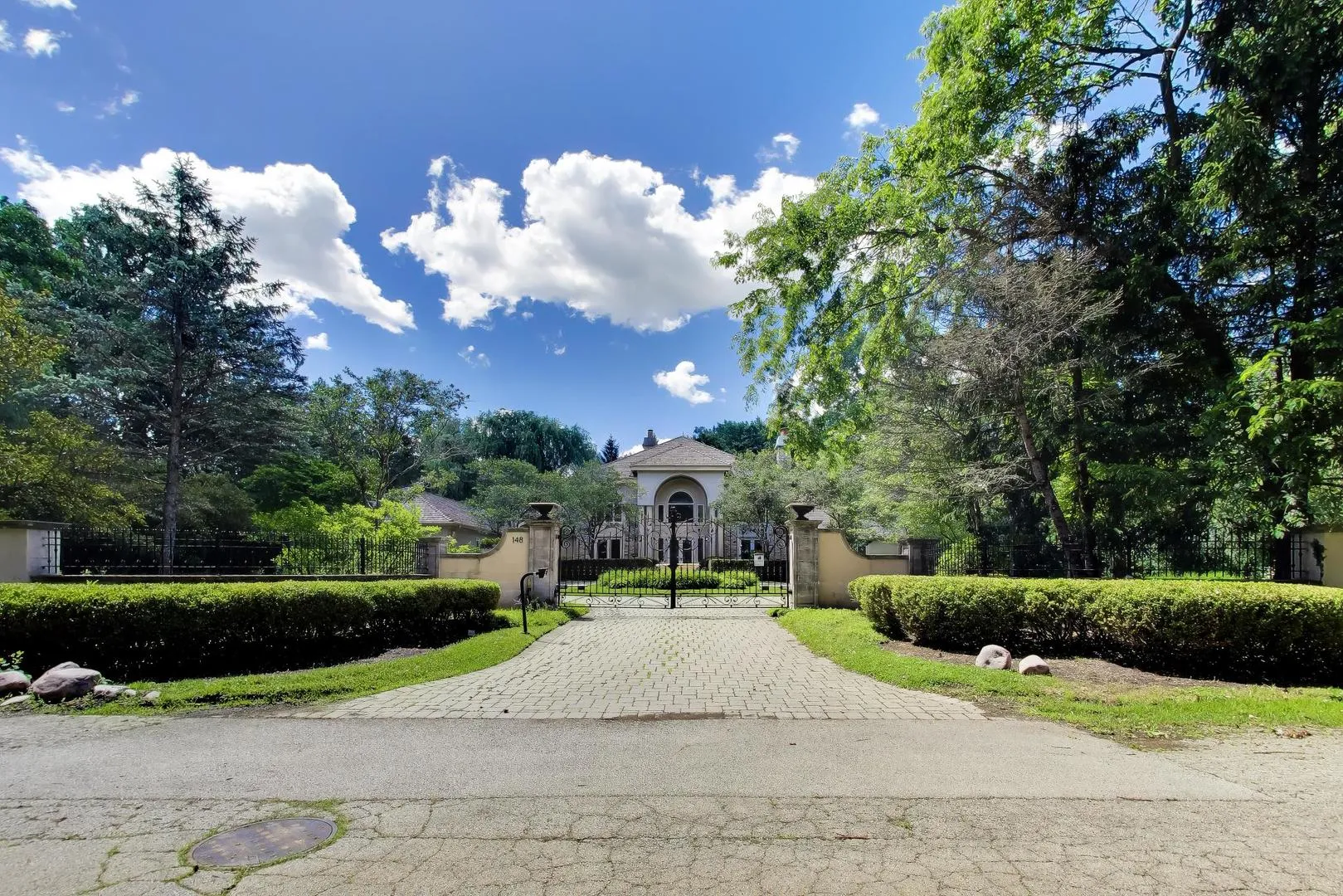 148 N Ahwahnee Rd, , 60045, USA 60045-Lake Forest-IL