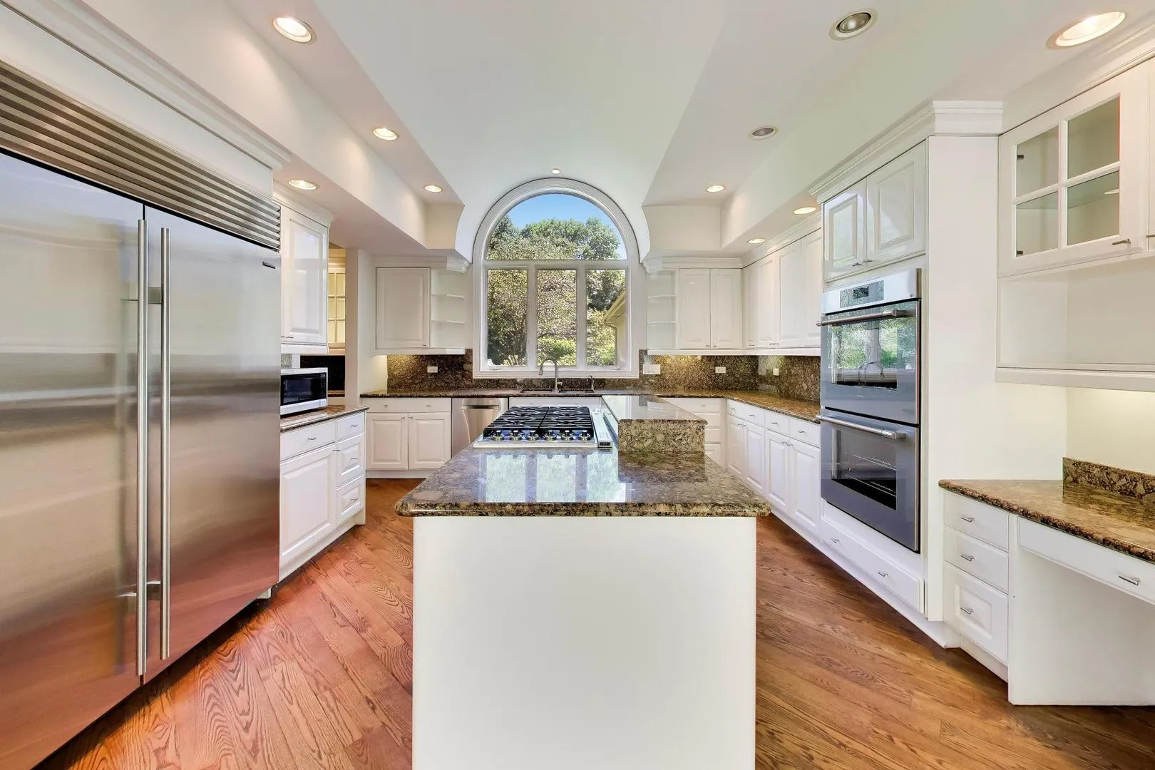 148 N Ahwahnee Rd, , 60045, USA 60045-Lake Forest-IL