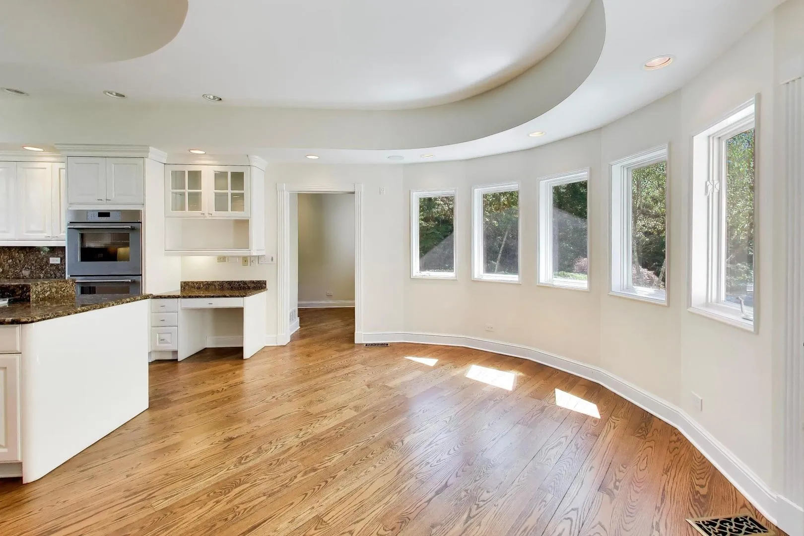 148 N Ahwahnee Rd, , 60045, USA 60045-Lake Forest-IL