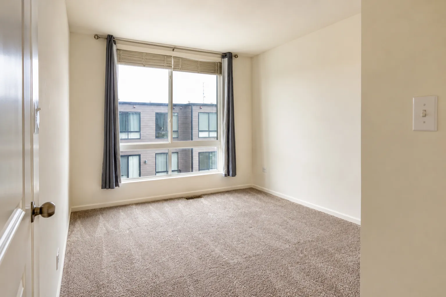 2323 Prestige Pl, , 60173, USA 60173-Schaumburg-IL