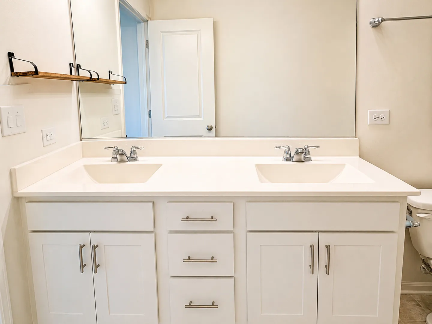 2323 Prestige Pl, , 60173, USA 60173-Schaumburg-IL