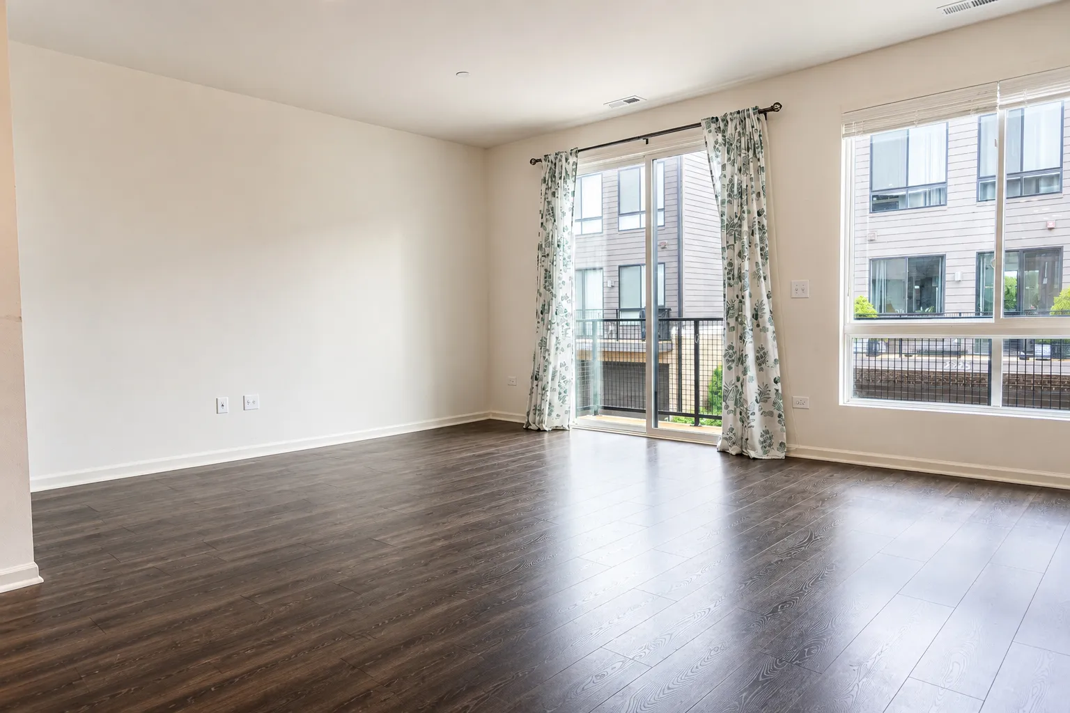2323 Prestige Pl, , 60173, USA 60173-Schaumburg-IL