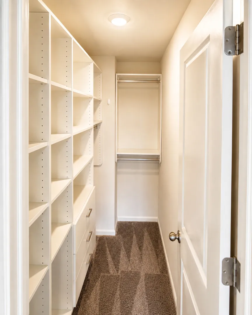 2323 Prestige Pl, , 60173, USA 60173-Schaumburg-IL