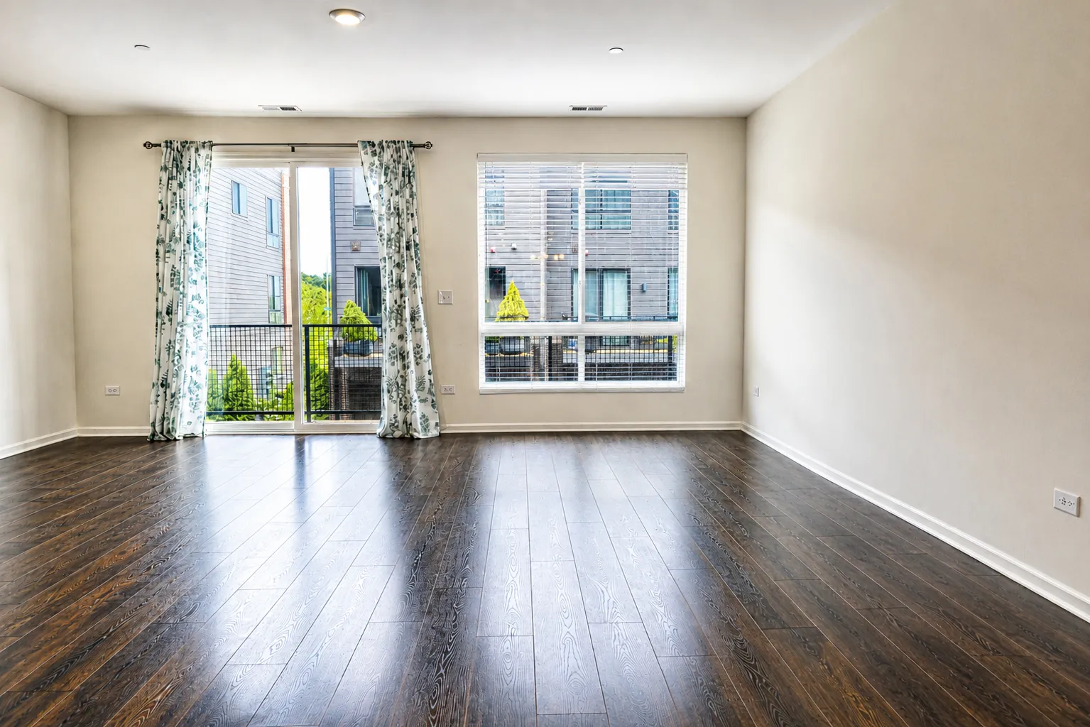 2323 Prestige Pl, , 60173, USA 60173-Schaumburg-IL