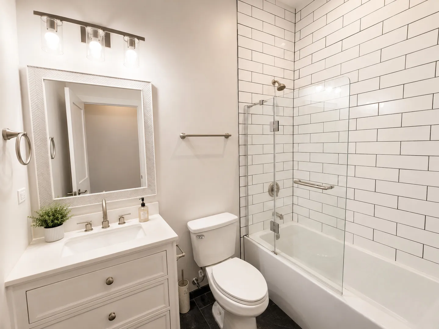 4819 Main St, , 60077, USA 60077-Skokie-IL