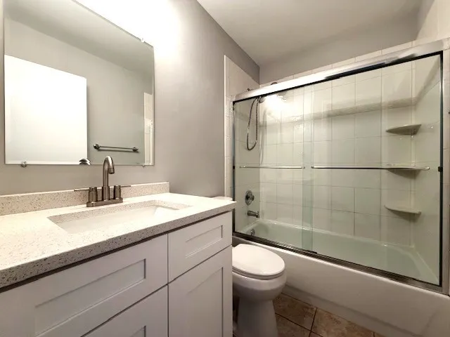 346 Danbury Dr, , 60565, USA 60565-Naperville-IL