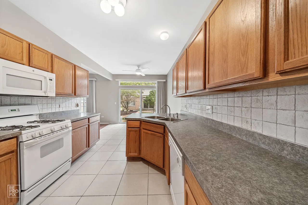 1738 Windward Ct, , 60563, USA 60563-Naperville-IL