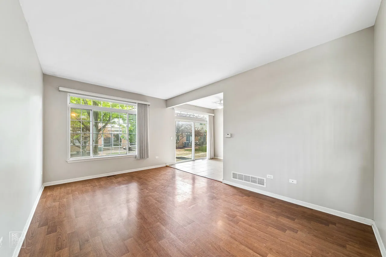 1738 Windward Ct, , 60563, USA 60563-Naperville-IL