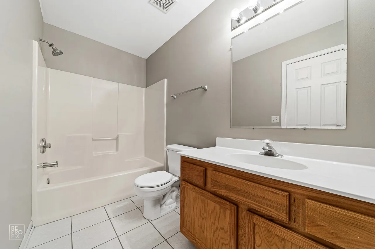 1738 Windward Ct, , 60563, USA 60563-Naperville-IL