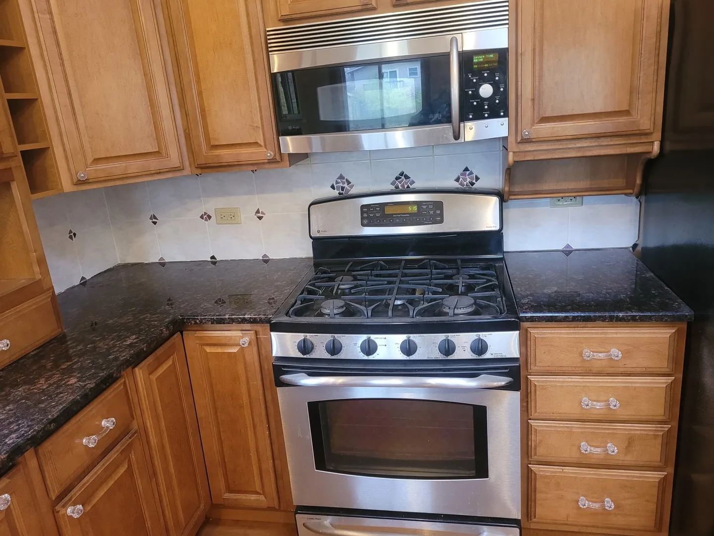 364 N Everett Dr, , 60074, USA 60074-Palatine-IL