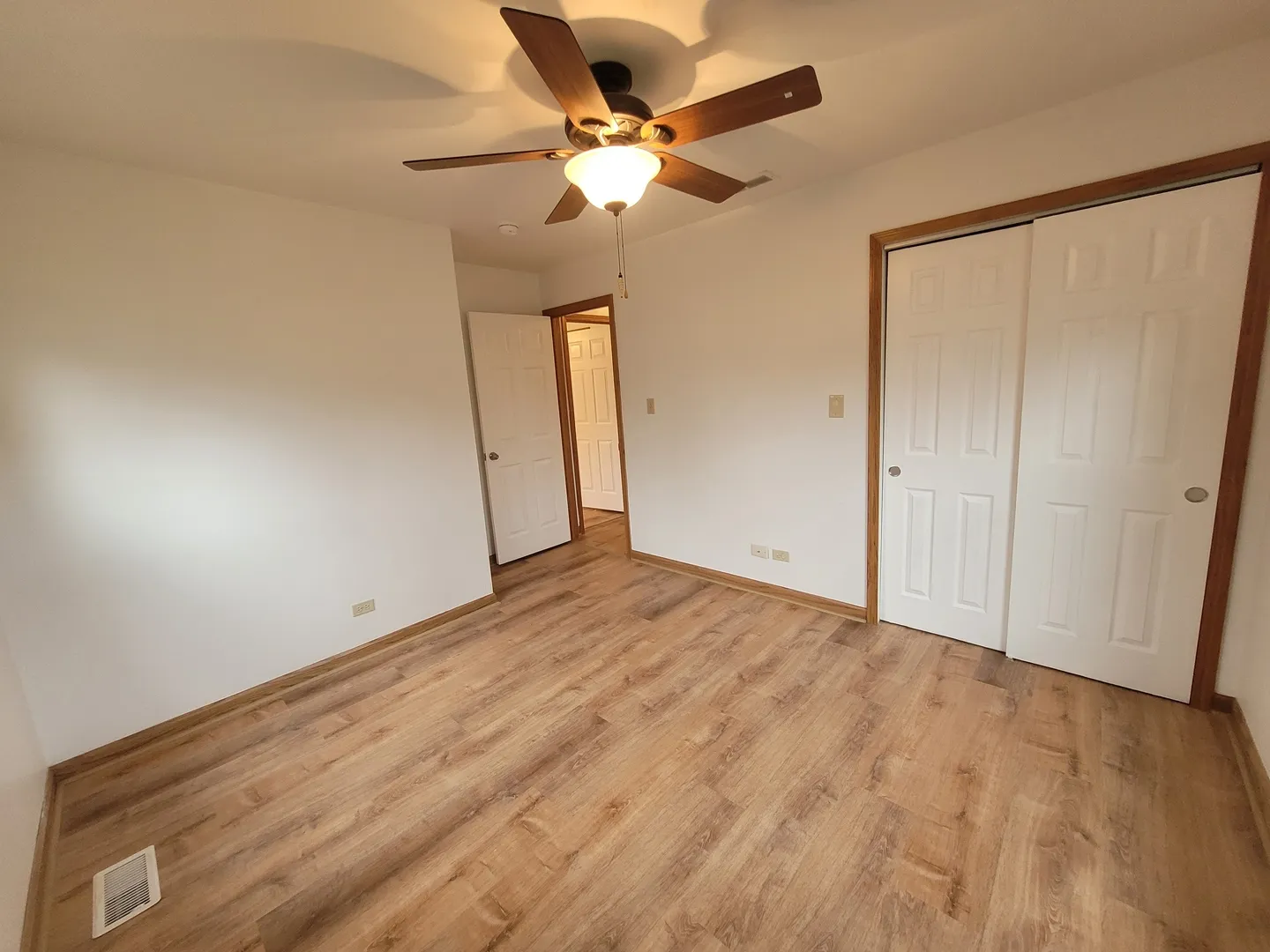 364 N Everett Dr, , 60074, USA 60074-Palatine-IL