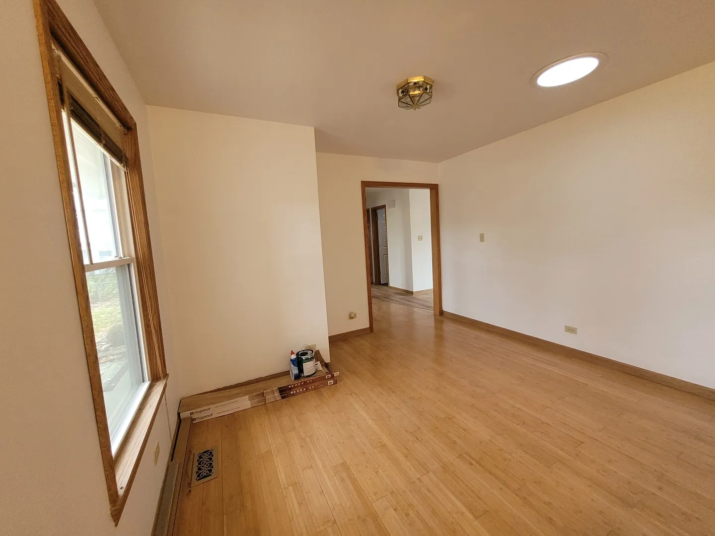 364 N Everett Dr, ,  60074, USA 60074-Palatine-IL