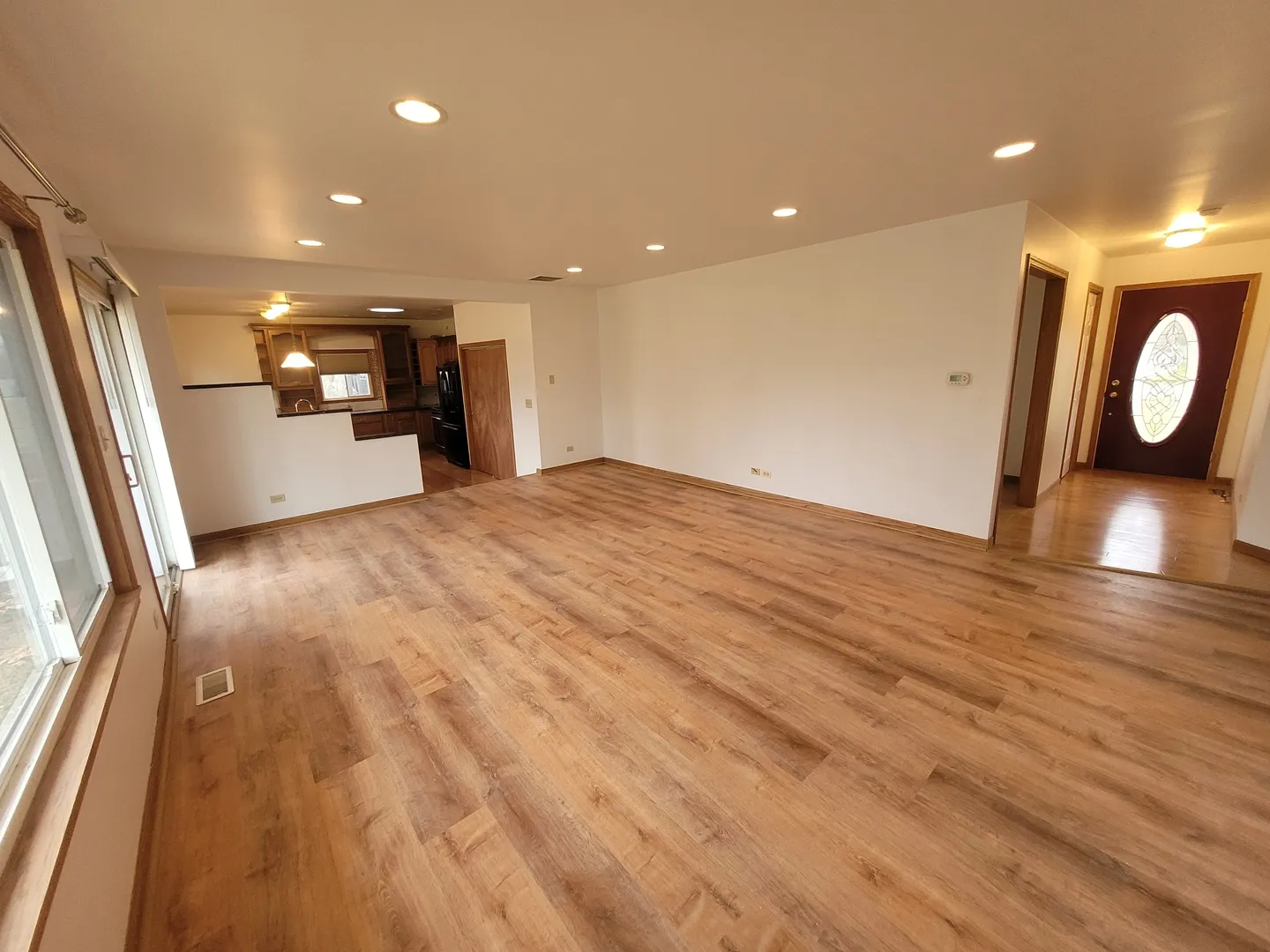 364 N Everett Dr, , 60074, USA 60074-Palatine-IL