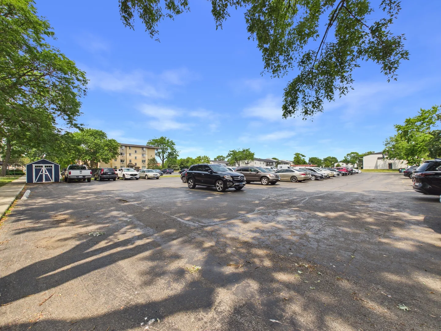 2210 S Goebbert Rd, , 60005, USA 60005-Arlington Heights-IL
