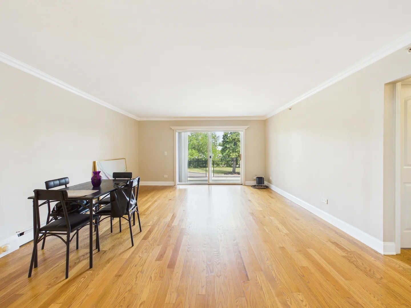 2210 S Goebbert Rd, , 60005, USA 60005-Arlington Heights-IL