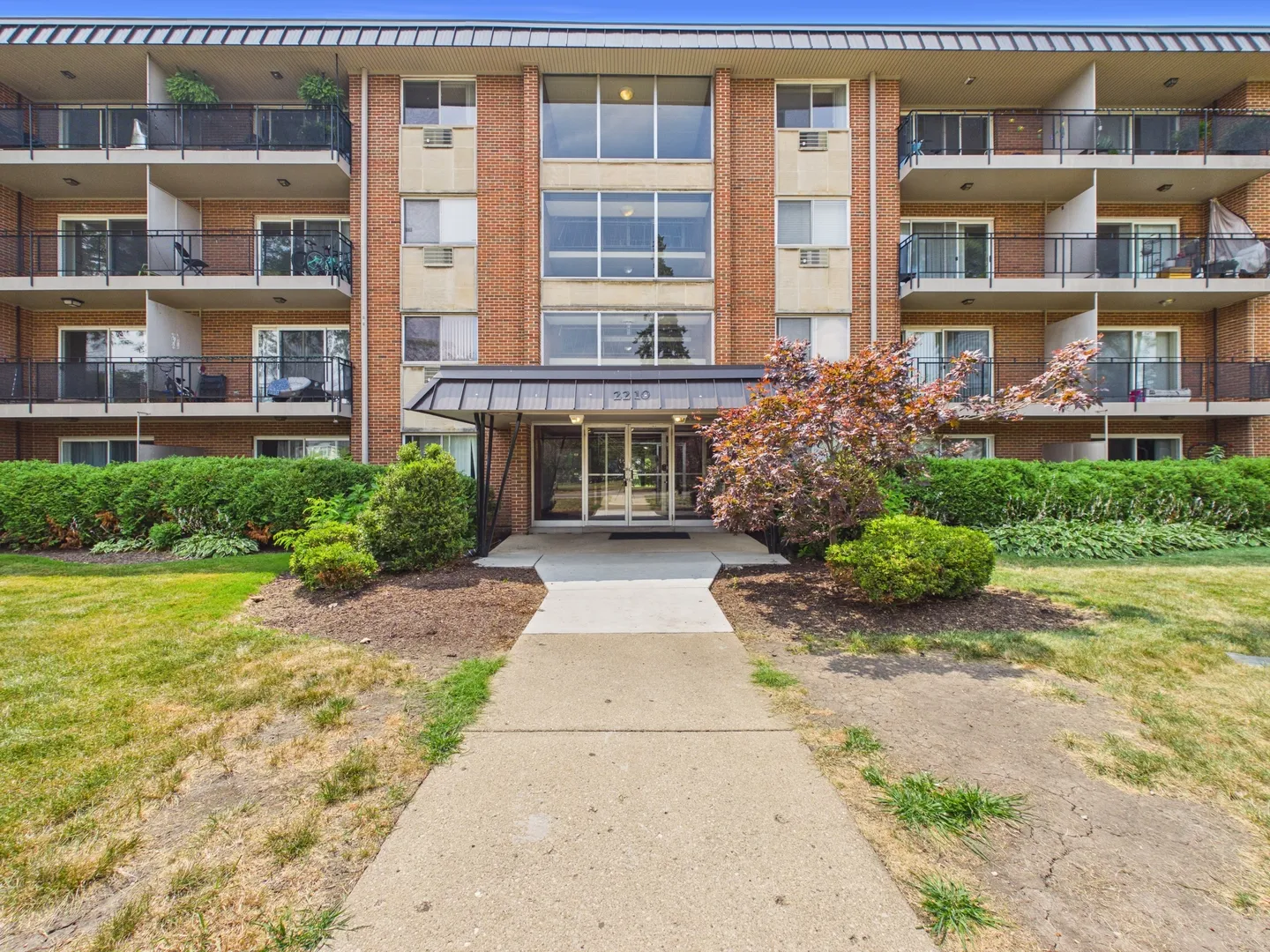 2210 S Goebbert Rd, , 60005, USA 60005-Arlington Heights-IL